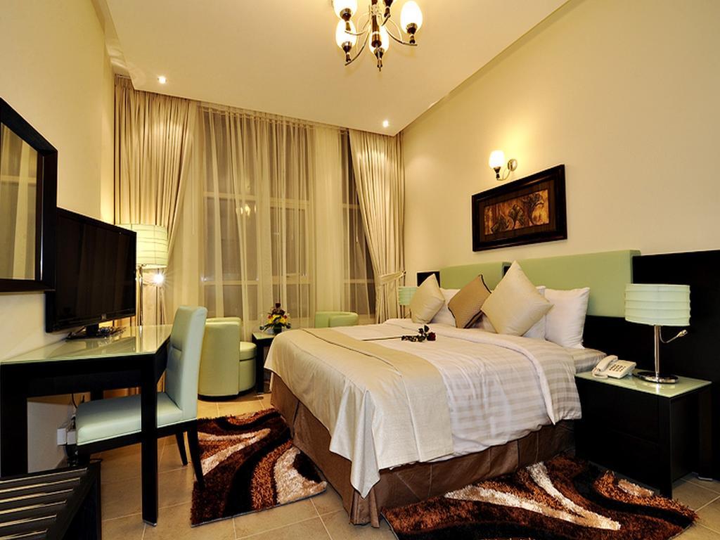 Pride Hotel Apartments Dubai Exterior photo
