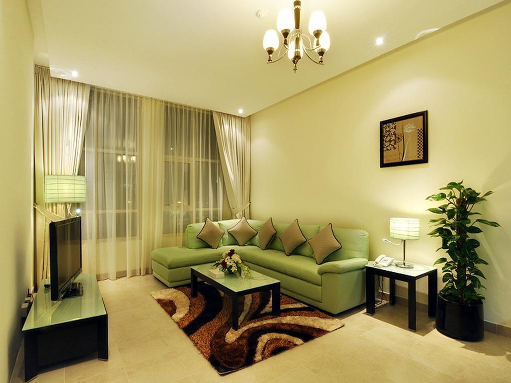 Pride Hotel Apartments Dubai Exterior photo