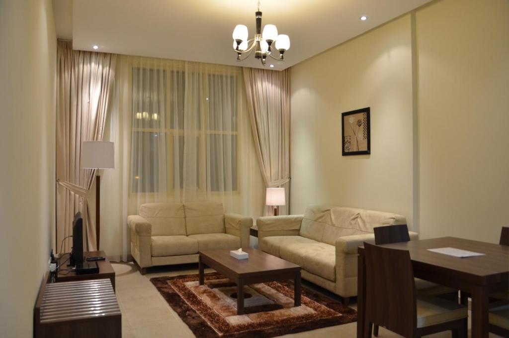 Pride Hotel Apartments Dubai Room photo